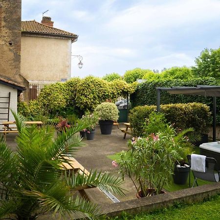 Hotel Le Loft Trie-sur-Baise ภายนอก รูปภาพ