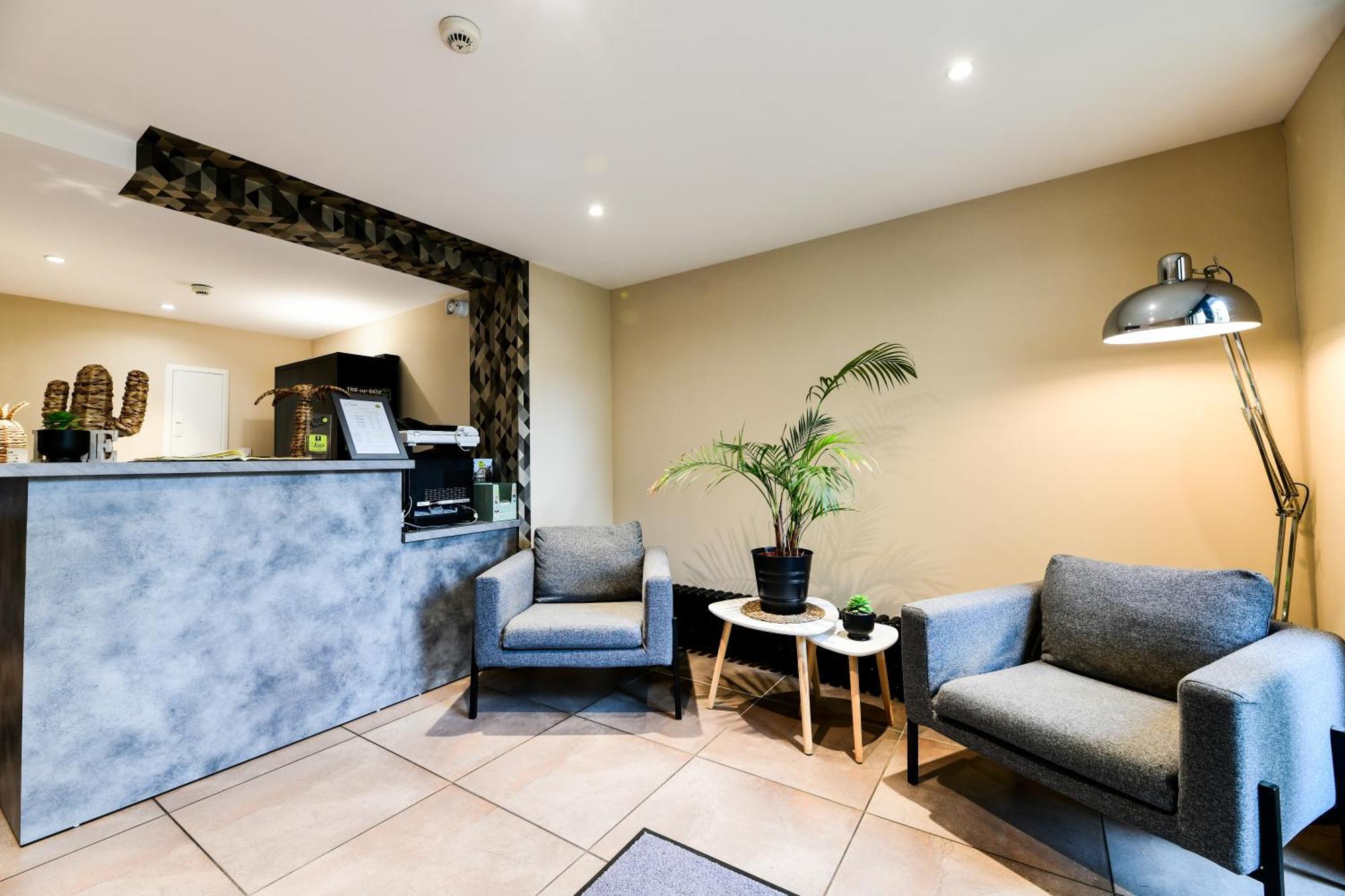 Hotel Le Loft Trie-sur-Baise ภายนอก รูปภาพ