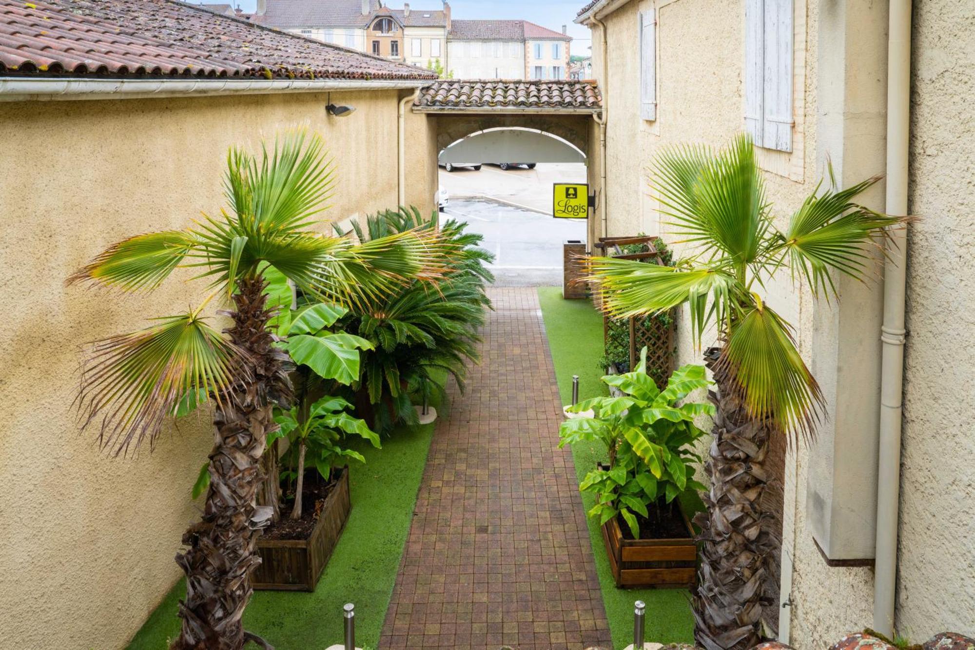 Hotel Le Loft Trie-sur-Baise ภายนอก รูปภาพ