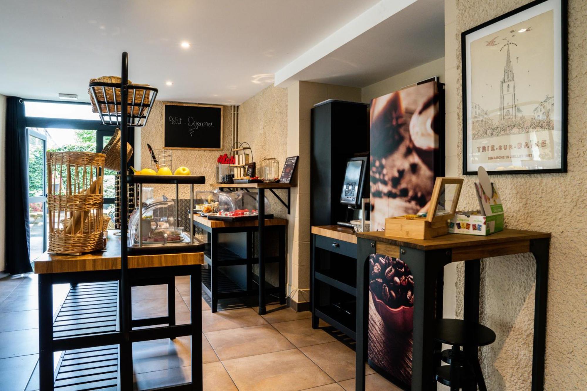 Hotel Le Loft Trie-sur-Baise ภายนอก รูปภาพ