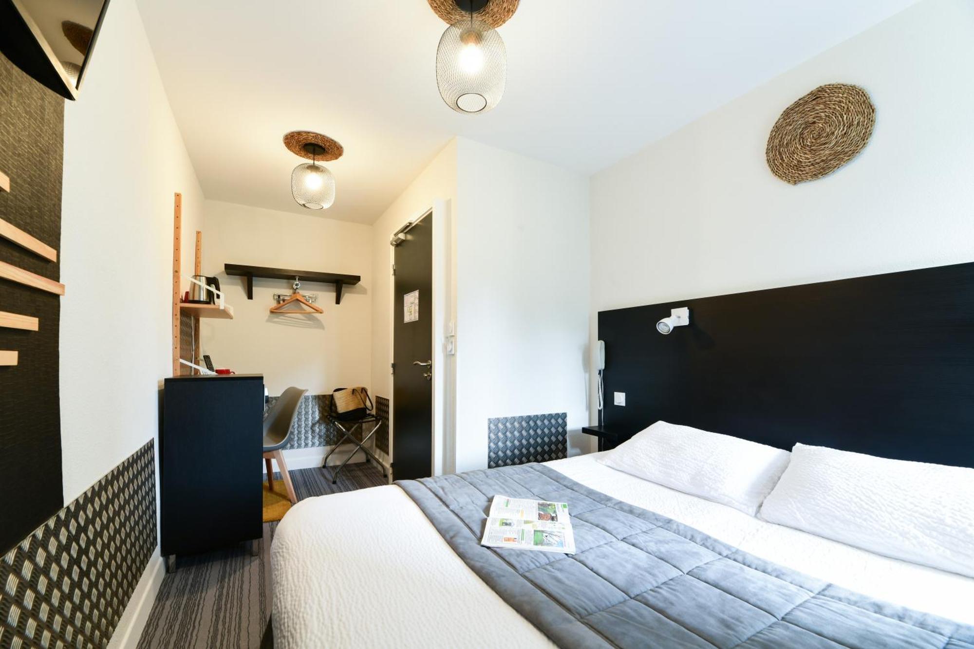 Hotel Le Loft Trie-sur-Baise ภายนอก รูปภาพ