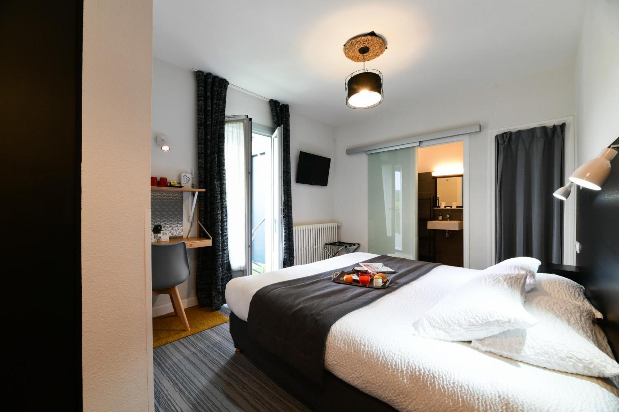 Hotel Le Loft Trie-sur-Baise ภายนอก รูปภาพ