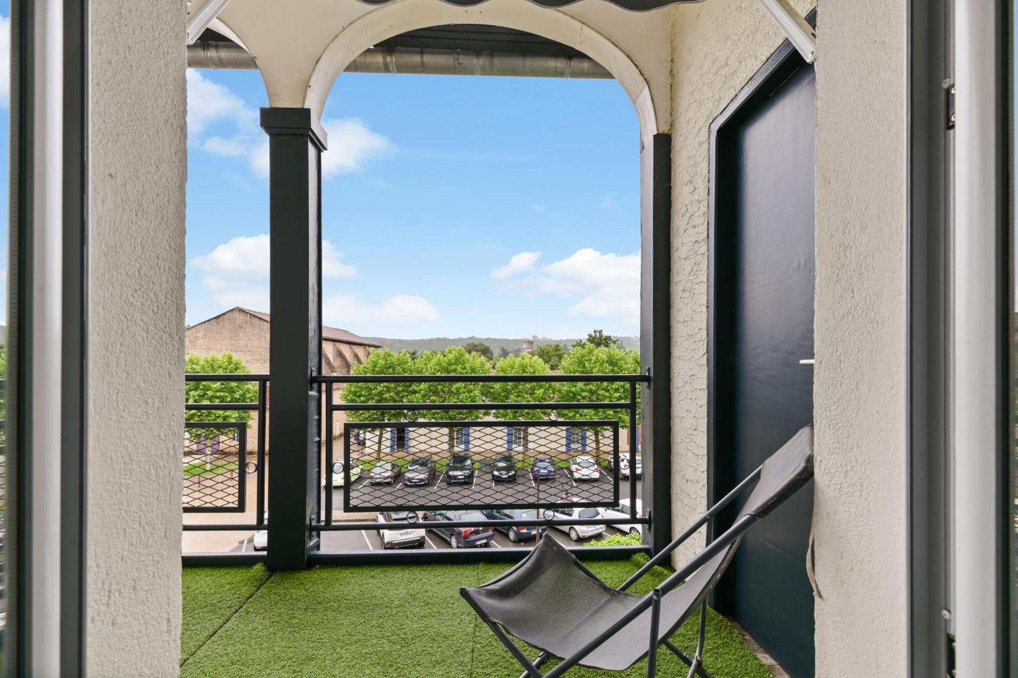 Hotel Le Loft Trie-sur-Baise ภายนอก รูปภาพ
