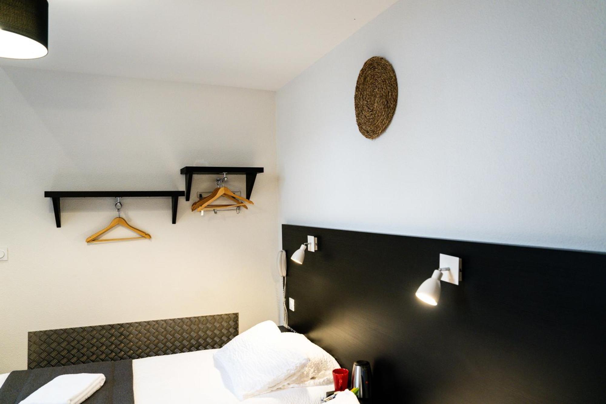 Hotel Le Loft Trie-sur-Baise ภายนอก รูปภาพ